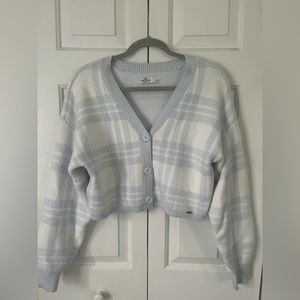 Crop V neck sweater worn once